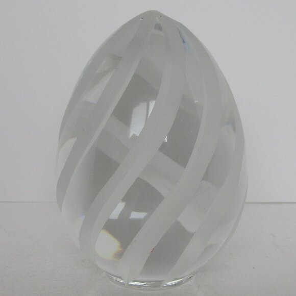 swirl grooved glass egg sculpture paperweight
